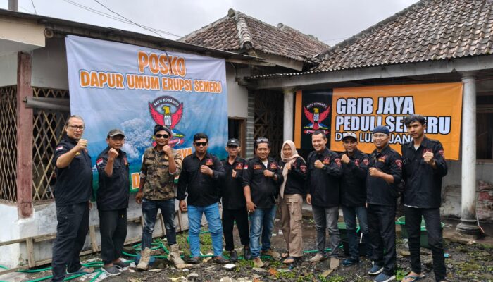 DPD GRIB JAYA Jawa Timur Dirikan Dapur Umum Untuk Korban Erupsi Semeru